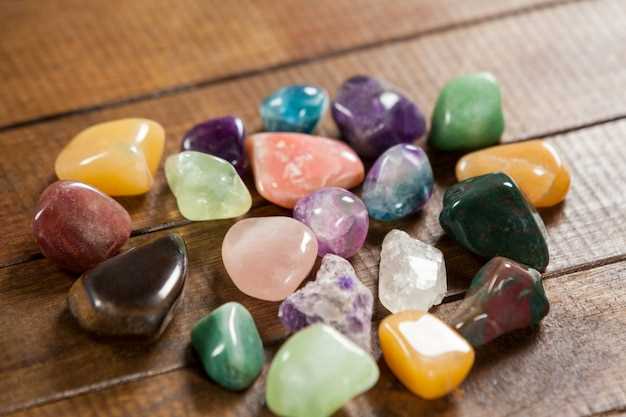 Камни как символы и амулеты в практиках духовного развития